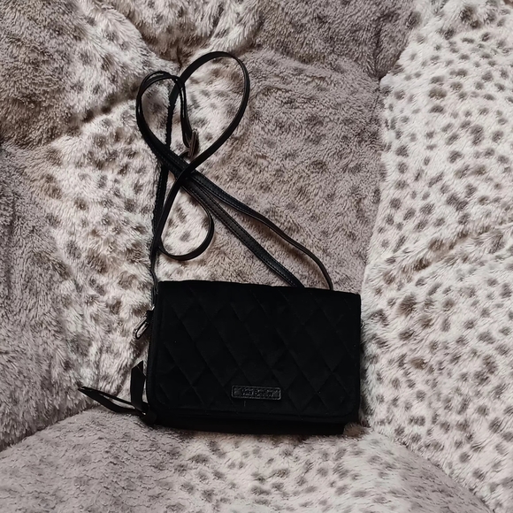 Black Quilted Crossbody Bag By Vera Bradley - Picture 6 of 6